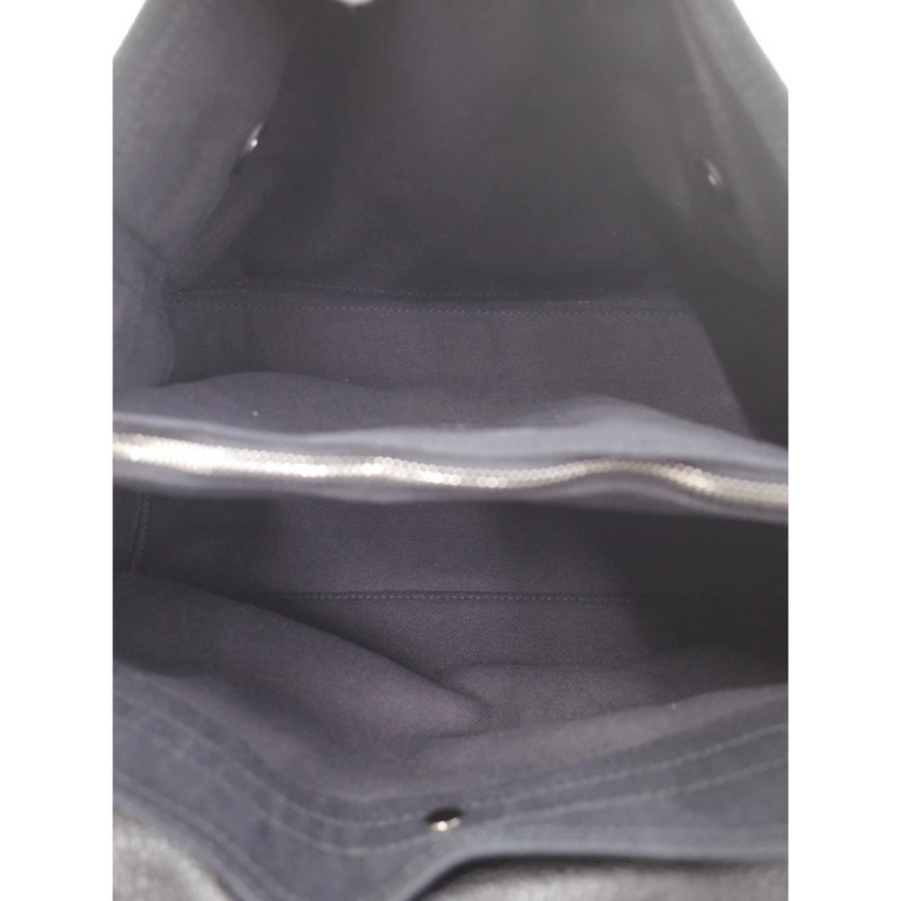 Saint Laurent Yves Muse Two Handbag - Picture 3 of 9